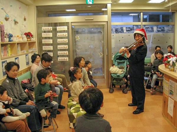 第1回クリスマス・バイオリン演奏会の写真①